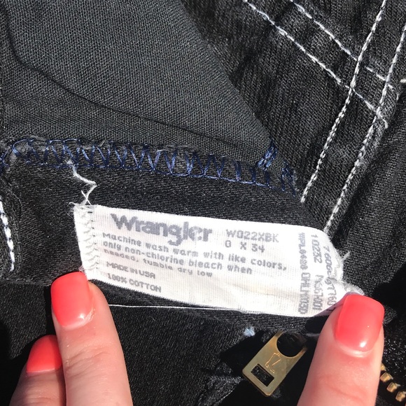 Wrangler Shorts - Picture 4 of 4